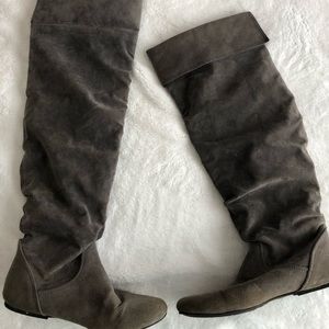Used grey over the knee boots